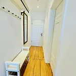 Seegang Apartment